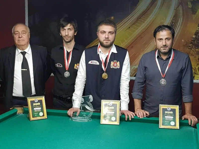 В Аджаре новый чемпион по свободной пирамиде